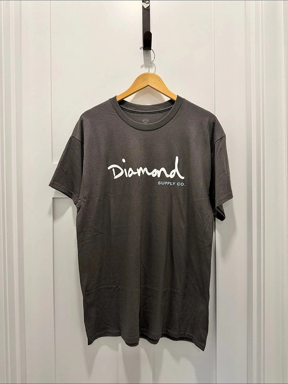 Diamond Supply Co. OG Script T-Shirt. Graphic Tee in Gray